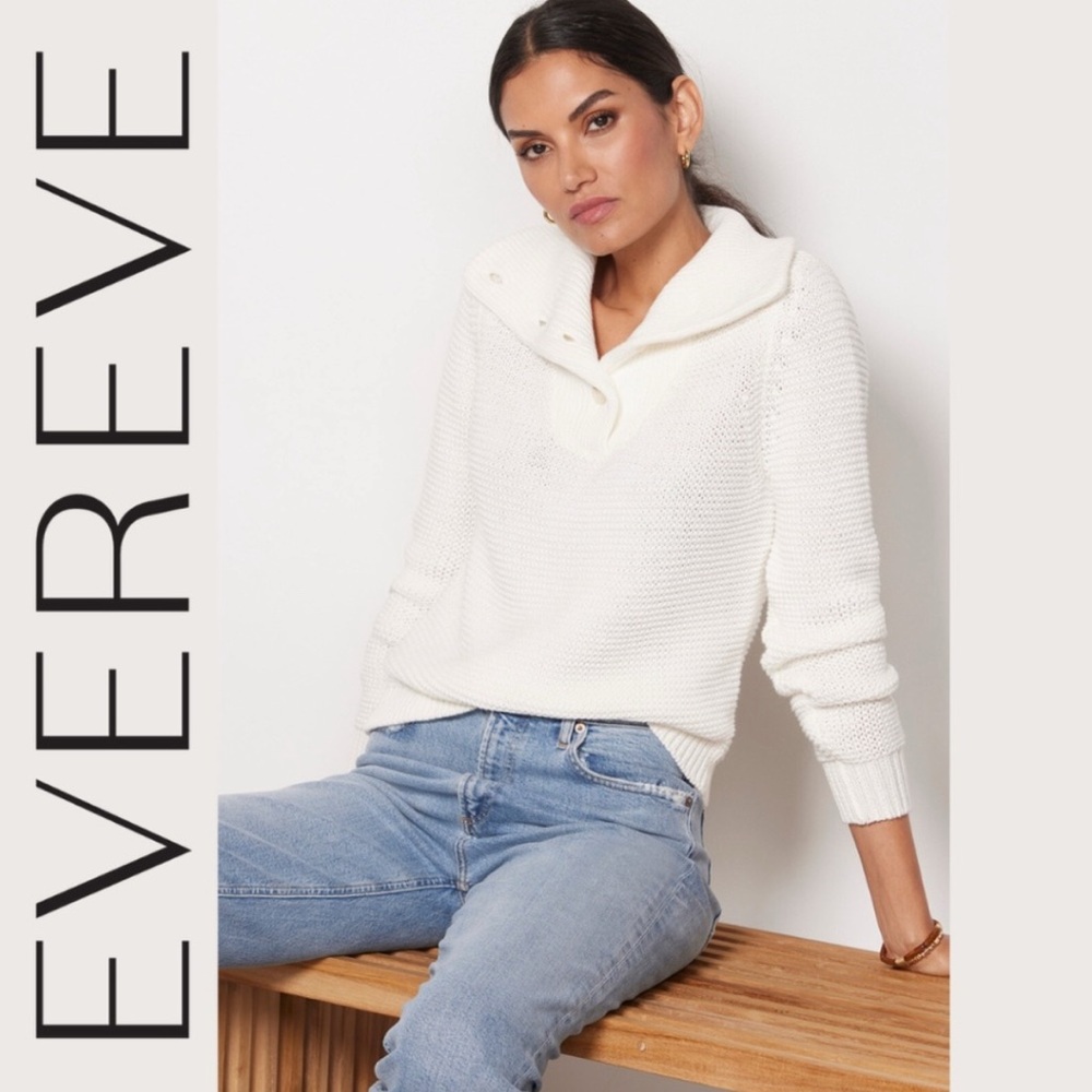 Evereve White V-Neck Popover Sweater